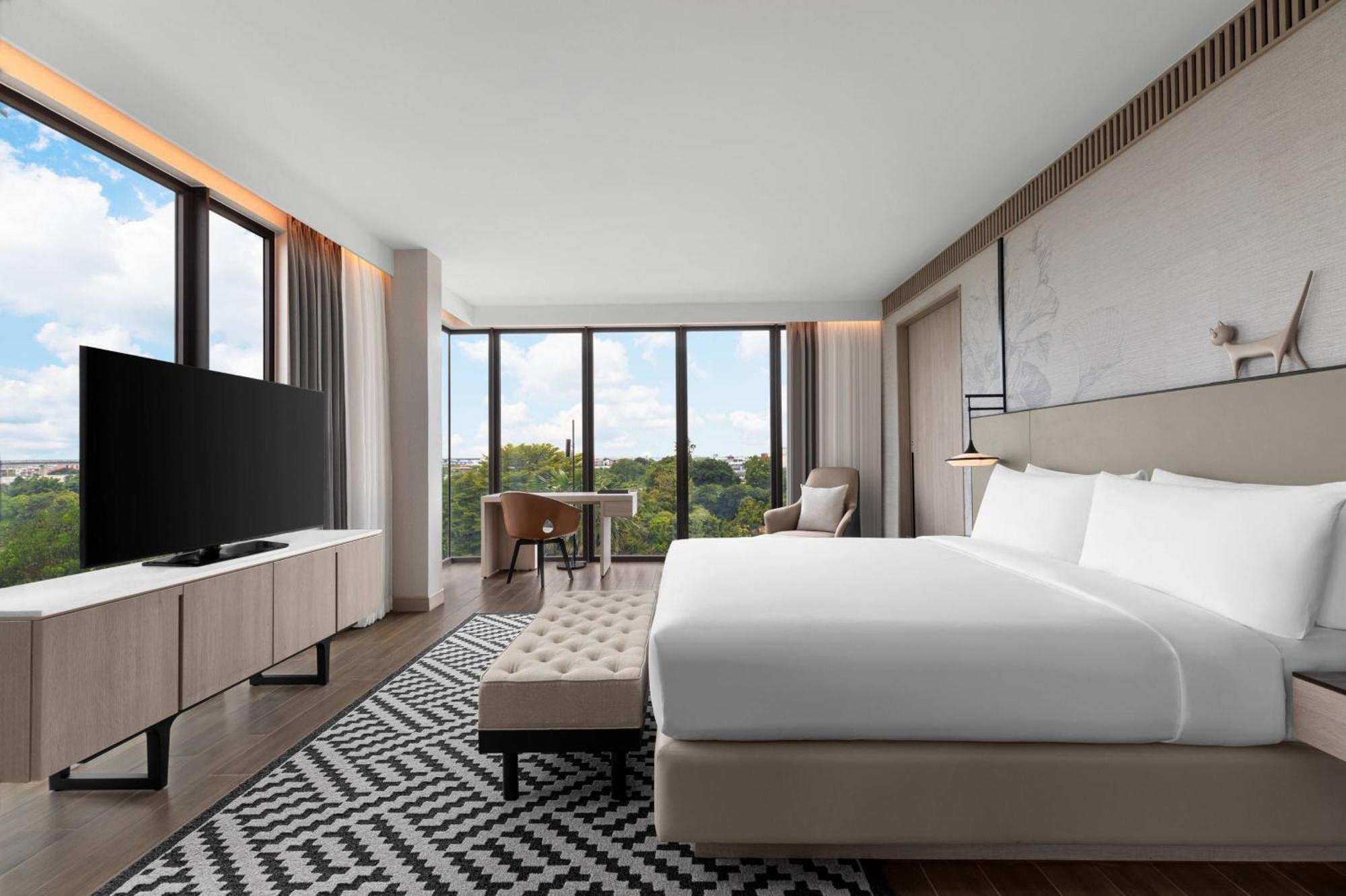 Courtyard By Marriott Bangkok Suvarnabhumi Airport Екстериор снимка